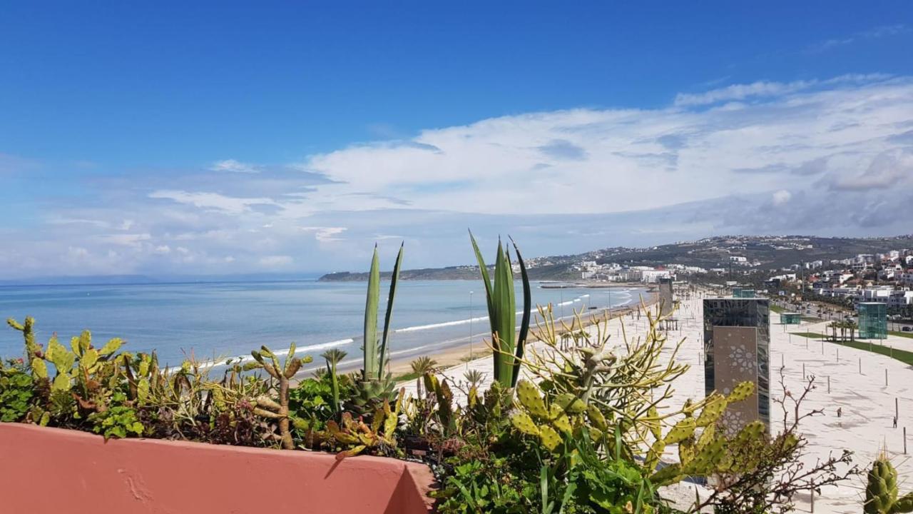 Appartement Bord De Mer Et Piscine En Option Tânger Exterior foto