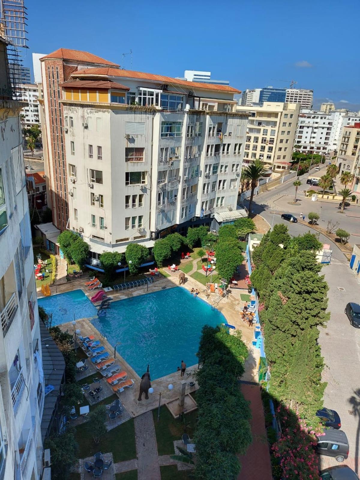 Appartement Bord De Mer Et Piscine En Option Tânger Exterior foto